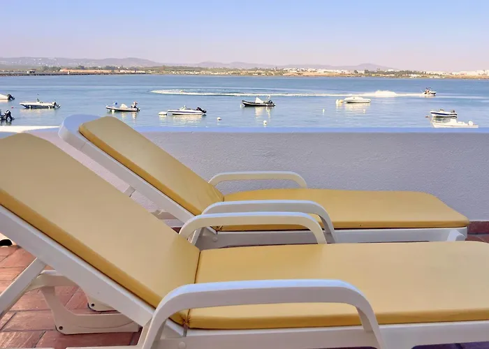 House On Island With A Dreamy Terrace And 7 Beds For The Perfect Escape Apartman Faro