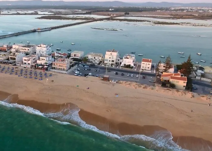 House On Island With A Dreamy Terrace And 7 Beds For The Perfect Escape Faro
