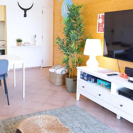 House On Island With A Dreamy Terrace And 7 Beds For The Perfect Escape Apartment