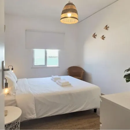 Appartement House On Island With A Dreamy Terrace And 7 Beds For The Perfect Escape