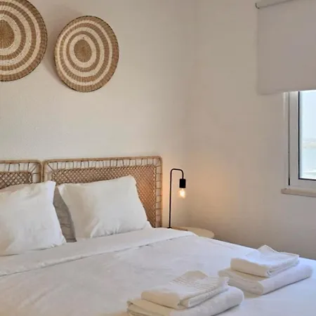 House On Island With A Dreamy Terrace And 7 Beds For The Perfect Escape *